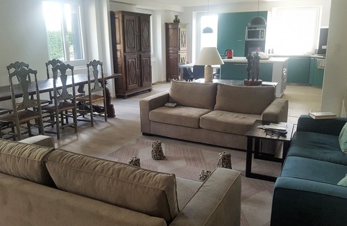 Antrenas House | Maison en Pierre de 180 m2 sur les Pentes de L'aubrac