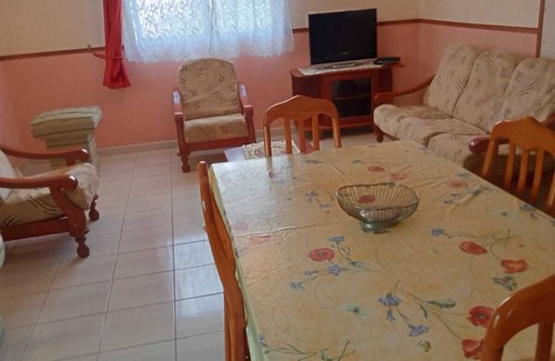 Le Morne-Vert House | Cozy Maison en Rez de Jardin, Just 10 Minutes from the Sea