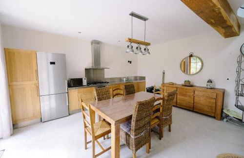 Saint-Jouin-Bruneval House | Pet-Friendly Maison entre terre et mer Near Etretat