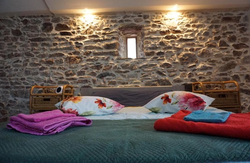 Bouguenais House | Pet-Friendly Maison Entre Terre Et Pierre near Nantes Airport