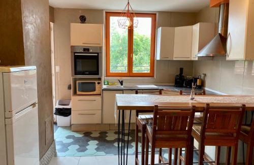 Saint-Brice-sous-Foret Apartment | Discover Maison et sa Dépendance Amidst Montmorency Orchards