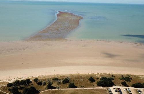 Notre-Dame-de-Monts House | Explore Maison Notre-Dame-de-Monts: Ideal for Families & Pets