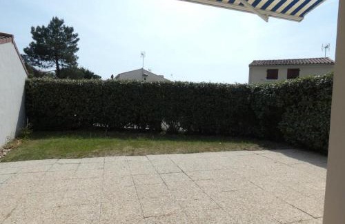 Notre-Dame-de-Monts House | Explore Maison Notre-Dame-de-Monts: Ideal for Families & Pets