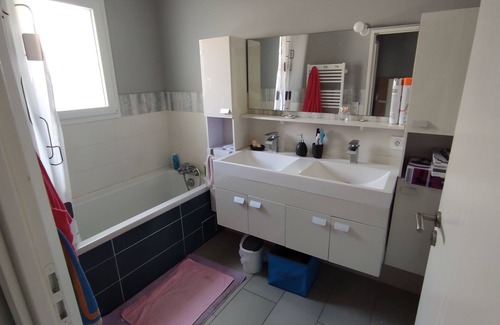 Parentis-en-Born House | Family-Friendly Retreat at Maison Familiale Les Coquelicots