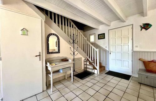 La Bree-les-Bains House | Family-Friendly Maison in La Brée-les-Bains Near Beach