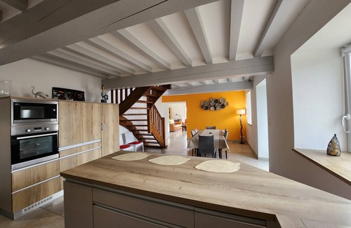 Yvias House | Cozy Family Retreat at Maison Familiale à la Campagne