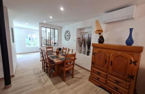 Raon-l'Etape House | Family Retreat in Raon-l'Étape with River Balcony