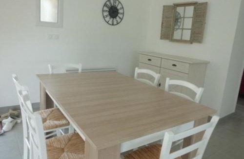 Veuzain-sur-Loire House | Gîte Veuzain-sur-Loire: Ideal for Families and Groups