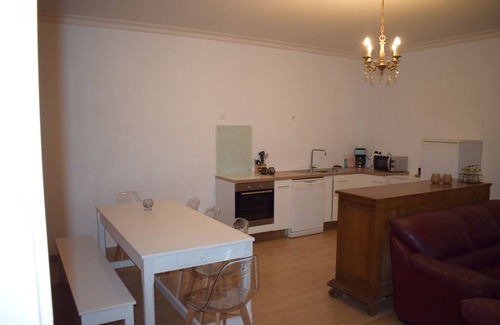 Etauliers House | Tranquil Family Retreat in the Heart of Nature