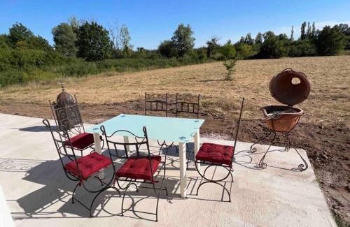 Bergerac House | Contemporary Family Retreat in Bergerac - Rated 9.1/10