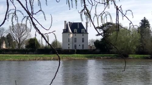 Selles-sur-Cher House | Pet-Friendly Maison de Ville in Selles Sur Cher - 8.3/10