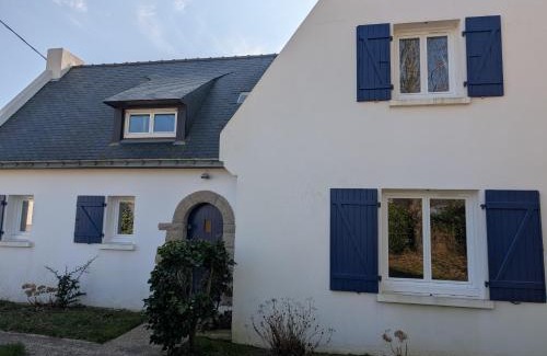 Penestin House | Family-Friendly Maison: Steps from the Oceanfront Bliss