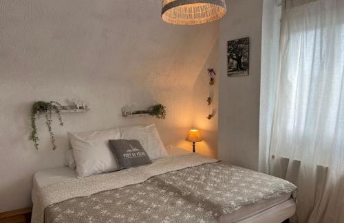 Penestin House | Family-Friendly Maison: Steps from the Oceanfront Bliss