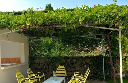 Ucel House | Elegant Maison avec Piscine in Scenic Ardèche - 4 Stars