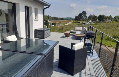 Locquirec House | Oceanfront Elegance at Maison FlaCeLo - Family Friendly Retreat