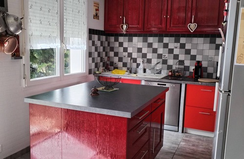Beauregard-de-Terrasson House | Charming Village Home Near Lascaux with Family Amenities