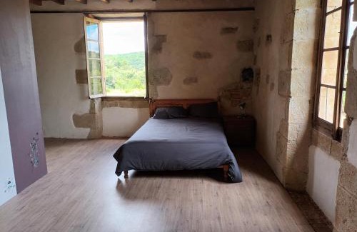 Montesquiou House | Charming Maison: Pet & Child Friendly Getaway Awaits