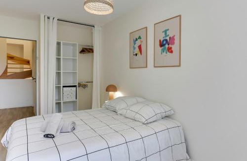 Saint-Jacques-de-la-Lande Apartment | Maison Joseph - Chambre 2
