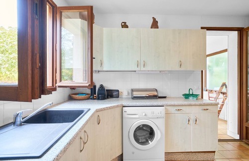Saint-Laurent-la-Vallee House | Maison La Plaine – Comfortable Holiday Home with Terrace in the Heart of Périgord
