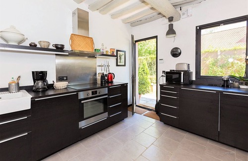 Varengeville-sur-Mer House | Discover Maison Gabrielle: Pet-Friendly Retreat with Breakfast
