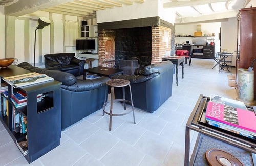 Varengeville-sur-Mer House | Discover Maison Gabrielle: Pet-Friendly Retreat with Breakfast
