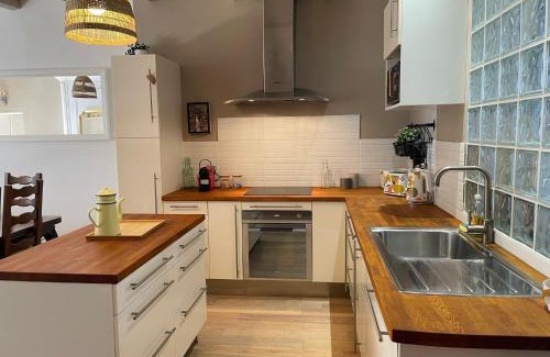Albertville Apartment | Discover Maison Gabriel: Family-Friendly Stay in Cité Médiévale