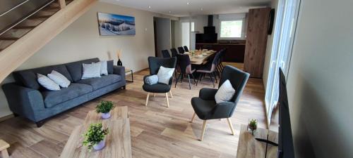 La Bresse House | Oceanfront Escape at Maison Gite Le Skieur - 4-Star Comfort