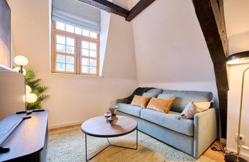 Quartier du Centre - Centrumwijk Apartment | Discover Maison Grand Place Studio: Guest Rated 7.9/10