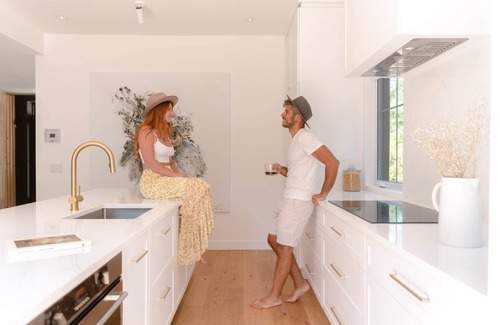 Huberdeau House | Relax at Huberdeau House: Spa & Lake Access Near Tremblant