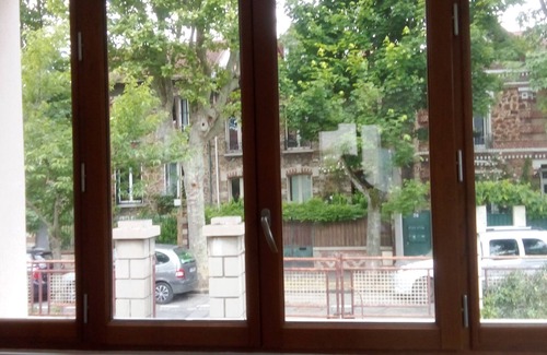 L'Ile-Saint-Denis House | Renovated Maison in Lile-saint-denis, Perfect for Families!