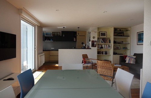 Piriac-sur-Mer House | Beachfront Maison Individuelle with Ocean View & Family Amenities