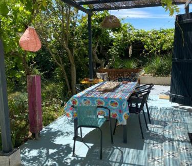 Beziers House | Explore Maison invitant aux voyages, 20 Minutes to the Beach