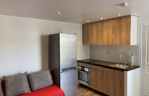 Saint-Louis Apartment | Welcoming MAISON JAUNE Apartment with Garden View & Kitchen