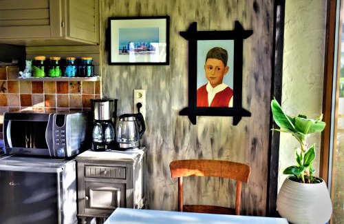 Frasnes-Lez-Anvaing House | Inviting Maison Jeanny: Full House with Expansive Garden