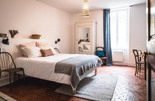 Sault House | Discover Maison Léonard du Ventoux: Family-Friendly Retreat
