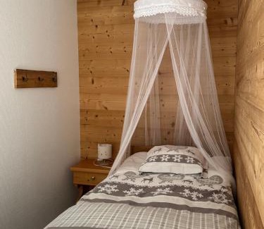 Xonrupt-Longemer Bed & Breakfast | Indulge at Maison d'hôtes La Devinière - Year-Round Spa Access