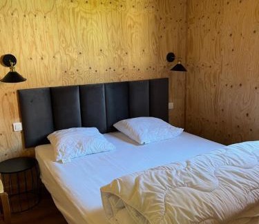 Giffaumont-Champaubert Ski Chalet | Discover Maison Lac du Der: Family-Friendly Retreat
