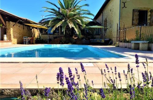 Urgosse Bed & Breakfast | Cozy Maison Lacourrège - Oceanfront with Pool & Breakfast