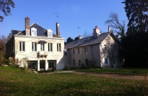 Saint-Jean-le-Blanc House | Inviting Stay at Maison lAmerique - Pet Friendly Rooms