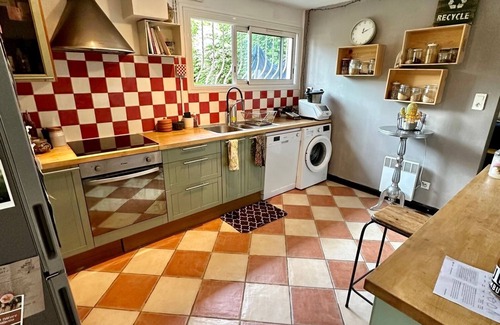 Angresse House | Idyllic Maison Landaise with Garden and Pool Available Now