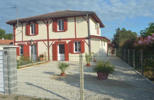 Lit-et-Mixe House | Family-Friendly Maison Landaise with Amazing 9.2 Rating!