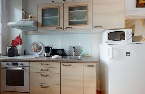 Colmar Centre Ville House | Exceptional Maison le Clos Bartholdi: Family-Friendly Retreat