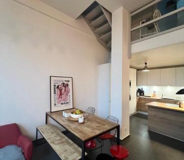 Quartier du Vieux-Pont - Sainte-Genevieve House | Discover Maison Loft chez Karyn for Your Next Getaway