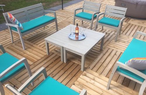 Pignans House | Oceanfront Haven at Maison Loubiere - Guest Rated 9.4/10