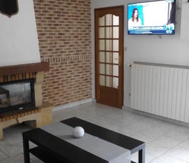 Lens Apartment | Pet-Friendly Maison LOUVRE LENS with 8.6/10 Guest Rating