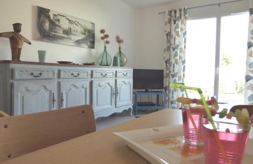Marsilly House | Bright Retreat: 2BR Near Golf & La Rochelle, Pet-Friendly
