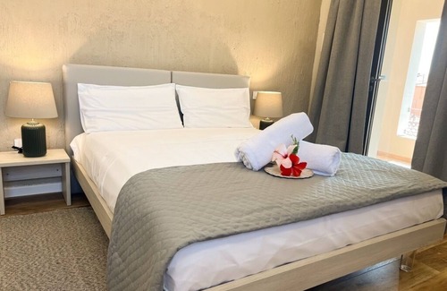 La Maddalena House | Maison Madeleine