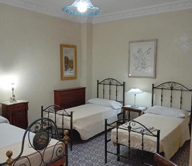 Soverato Marina Bed & Breakfast | Top-Rated Maison Manni' B&B with Breakfast & Kitchen