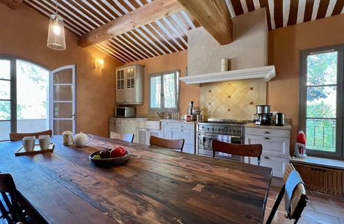 Pont Royal House | Experience Authenticity at Maison Marie on Pont Royal Golf