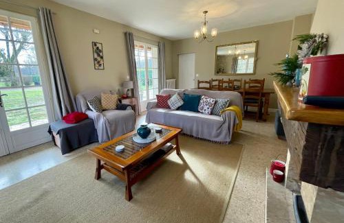 Luzech House | Oceanfront Retreat at Maison Mariela - Guest Rated 9.9/10